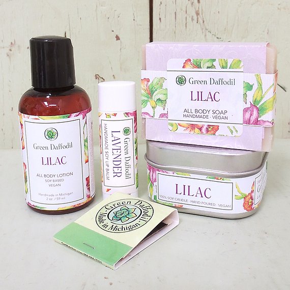 Green Dafffodil Gift Sets